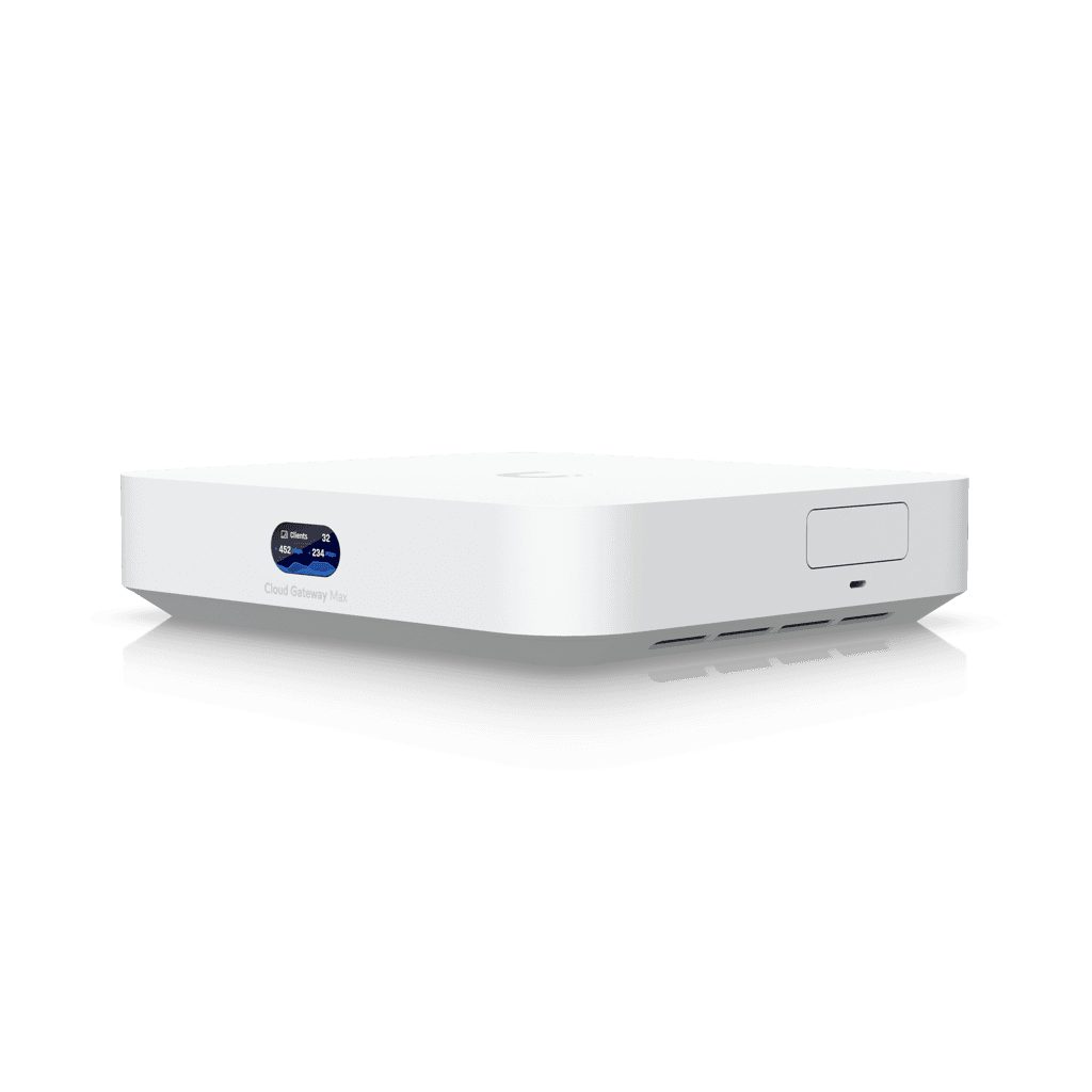 UniFi UCG-MAX - 01