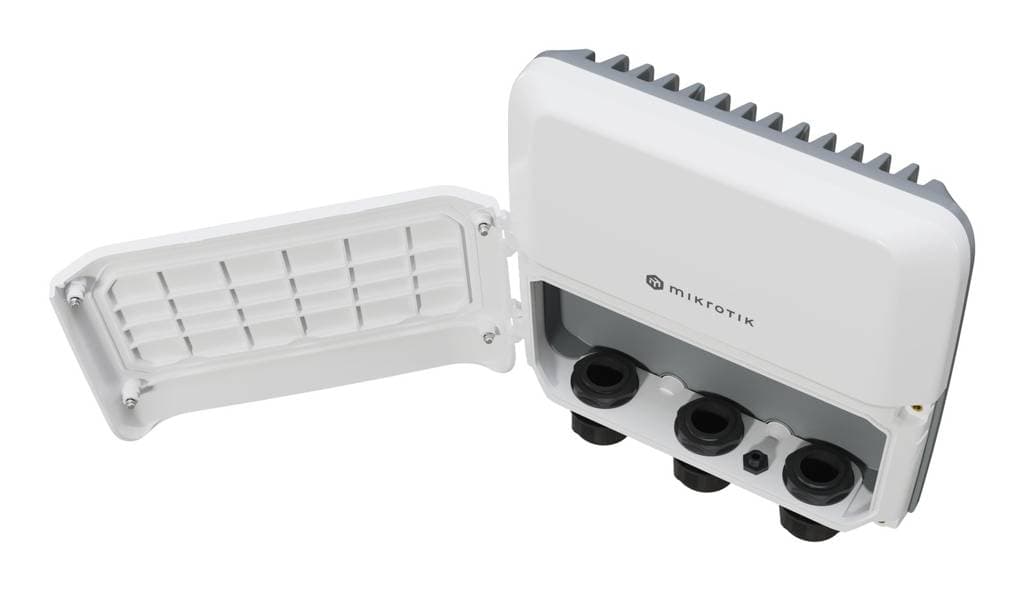 RB5009UPR+S+OUT - 03