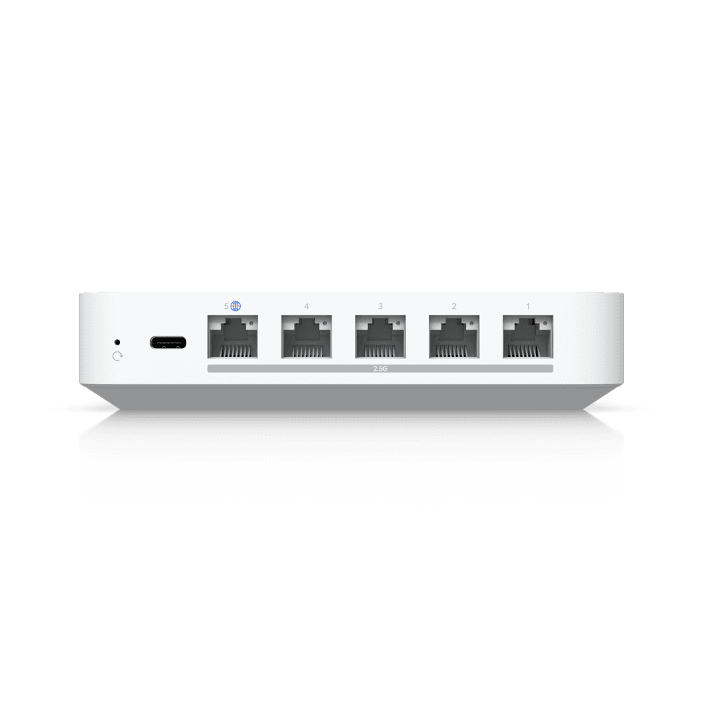 UniFi UCG-MAX - 04