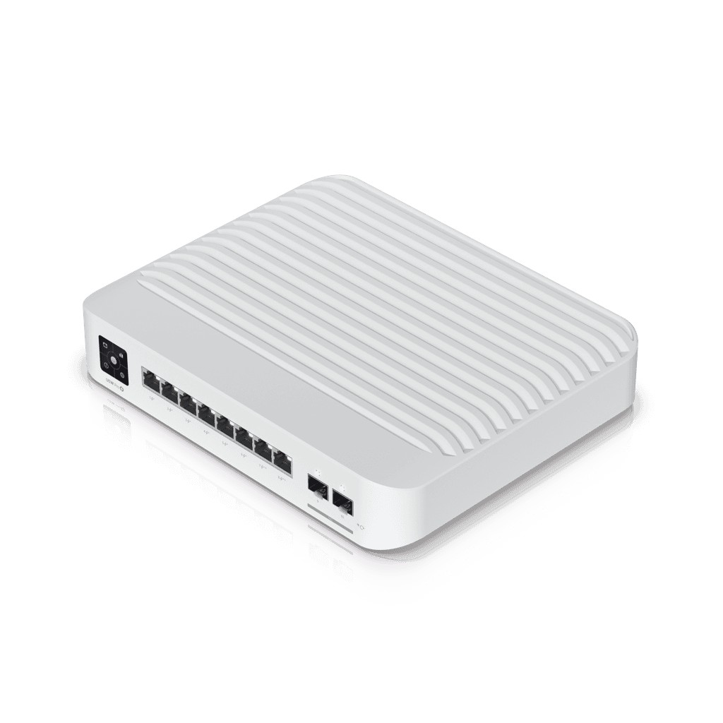 UniFi USW-Pro-8-PoE - 05